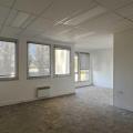 Location d'entrepôt de 901 m² à Coignières - 78310 photo - 3