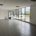 Location d'entrepôt de 660 m² à Décines-Charpieu - 69150 photo - 3