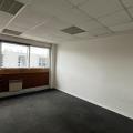 Location d'entrepôt de 382 m² à Élancourt - 78990 photo - 8