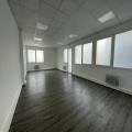 Location d'entrepôt de 818 m² à Évry - 91000 photo - 7