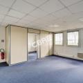 Location d'entrepôt de 385 m² à Lognes - 77185 photo - 9