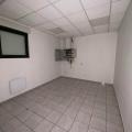 Location d'entrepôt de 720 m² à Reims - 51100 photo - 6