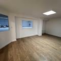 Location d'entrepôt de 2 565 m² à Roncq - 59223 photo - 4