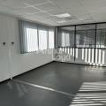 Location d'entrepôt de 3 140 m² à Saint-Jacques-de-la-Lande - 35136 photo - 2