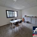 Location d'entrepôt de 735 m² à Sainte-Pazanne - 44680 photo - 4