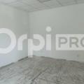 Location d'entrepôt de 227 m² à Vénissieux - 69200 photo - 3