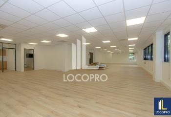 Location bureau Aix-en-Provence (13290) - 240 m² à Aix-en-Provence - 13100