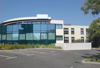 Location bureau Aix-en-Provence (13090) - 2350 m²