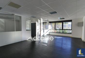 Location bureau Aix-en-Provence (13290) - 82 m²