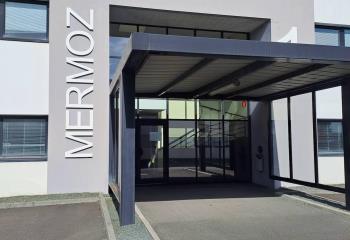 Location bureau Ancenis-Saint-Géréon (44150) - 347 m²