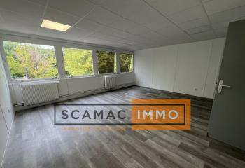 Location bureau Aulnay-sous-Bois (93600) - 337 m² à Aulnay-sous-Bois - 93600