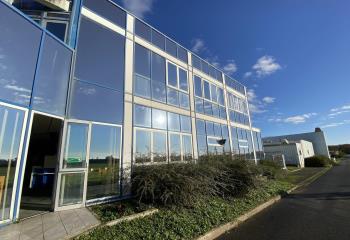 Location bureau Auneau-Bleury-Saint-Symphorien (28700) - 937 m²