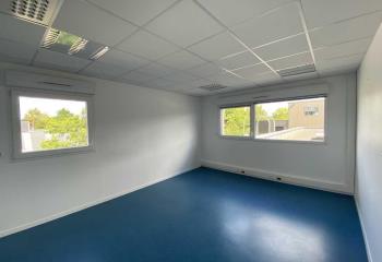 Location bureau Auray (56400) - 566 m²