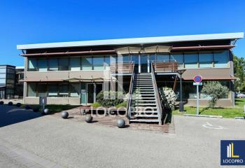 Location bureau Avignon (84000) - 1069 m²