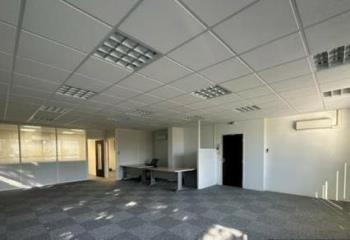 Location bureau Avignon (84000) - 102 m² à Avignon - 84000