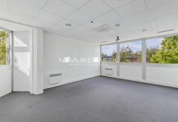 Location bureau Blagnac (31700) - 54 m²