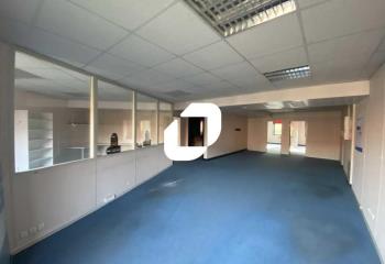 Location bureau Cergy (95800) - 151 m²