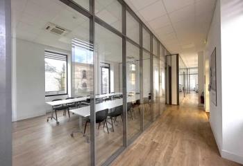 Location bureau Bordeaux (33000) - 395 m² à Bordeaux - 33000