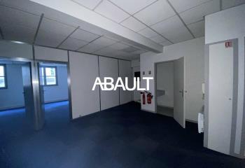 Location bureau Bordeaux (33000) - 75 m²