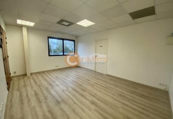 Location bureau Bordeaux (33100) - 30 m² à Bordeaux - 33000