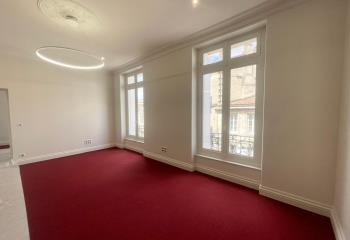 Location bureau Bordeaux (33000) - 100 m²