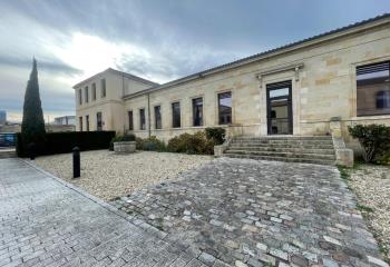 Location bureau Bordeaux (33300) - 395 m²