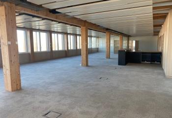 Location bureau Bordeaux (33800) - 1040 m² à Bordeaux - 33000