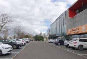 Location bureau Bruges (33520) - 533 m² à Bruges - 33520