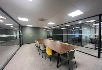 Location bureau Bruges (33520) - 318 m² à Bruges - 33520