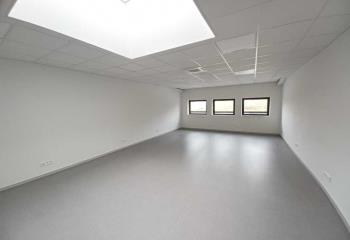 Location bureau Bussy-Saint-Georges (77600) - 80 m²