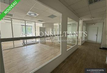 Location bureau Caissargues (30132) - 114 m² à Caissargues - 30132