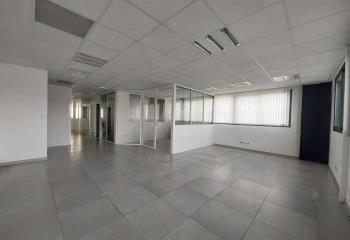 Location bureau Castelnau-le-Lez (34170) - 284 m²