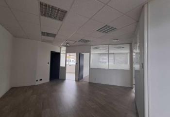 Location bureau Cenon (33150) - 97 m²