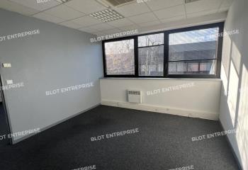 Location bureau Cesson-Sévigné (35510) - 414 m²