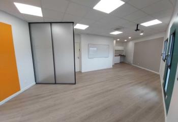 Location bureaux 50 m² non divisibles