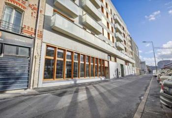 Location bureau Courbevoie (92400) - 707 m²