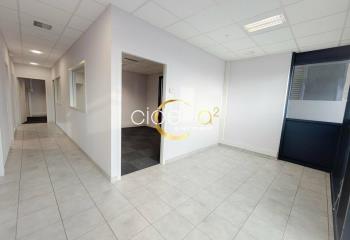 Location bureau Cournon-d'Auvergne (63800) - 80 m² à Cournon-d'Auvergne - 63800