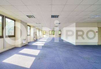 Location bureau Croissy-Beaubourg (77183) - 142 m²