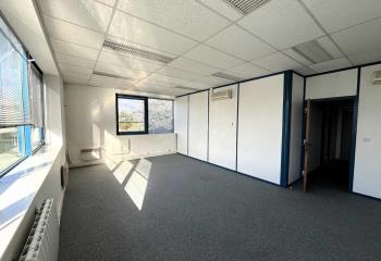 Location bureau Écully (69130) - 74 m²