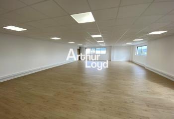 Location bureau Fréjus (83600) - 305 m² à Fréjus - 83600