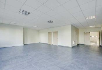 Location bureau Gonesse (95500) - 922 m² à Gonesse - 95500