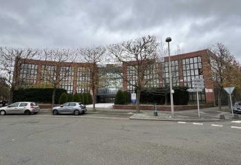 Location bureau Guyancourt (78280) - 8134 m² à Guyancourt - 78280