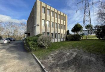 Location bureau Igny (91430) - 140 m² à Igny - 91430