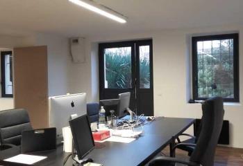 Location bureaux 95 m² non divisibles à Ivry-sur-Seine - 94200