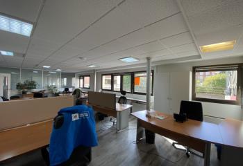 Location bureau Ivry-sur-Seine (94200) - 850 m² à Ivry-sur-Seine - 94200