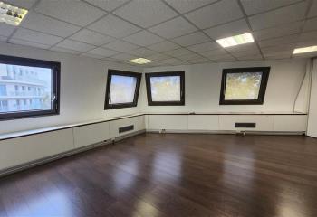 Location bureau La Garenne-Colombes (92250) - 50 m²