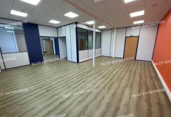 Location bureau Lanester (56600) - 81 m² à Lanester - 56600