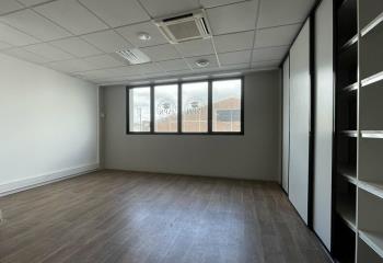 Location bureau Le Havre (76600) - 839 m²