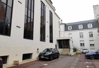 Location bureau Le Plessis-Robinson (92350) - 429 m²