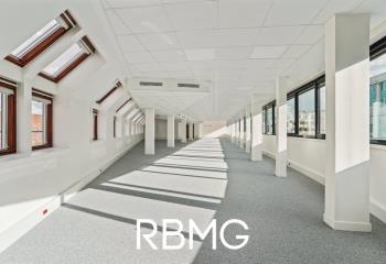 Location bureau Levallois-Perret (92300) - 854 m² à Levallois-Perret - 92300